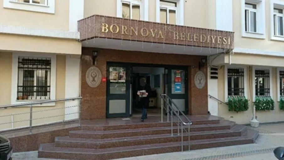 Ömer Eşki Bornova Yakaköy villaları neden yıkılmıyor?